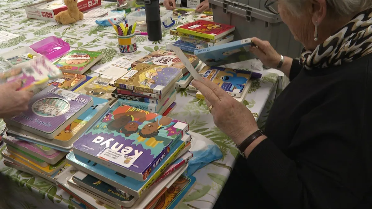 A Victoria organization is working to ensure every child is able to read or hear 1,000 books before the age of five.